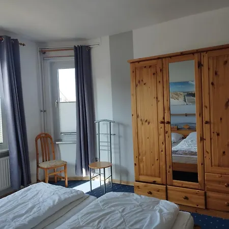 Haus Sandra 7, Sonnige Terrasse, Tischtennis Apartmán *